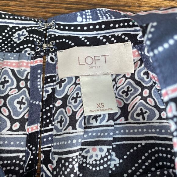 Loft Sleeveless Blouse - Size XS - Picture 5 of 9